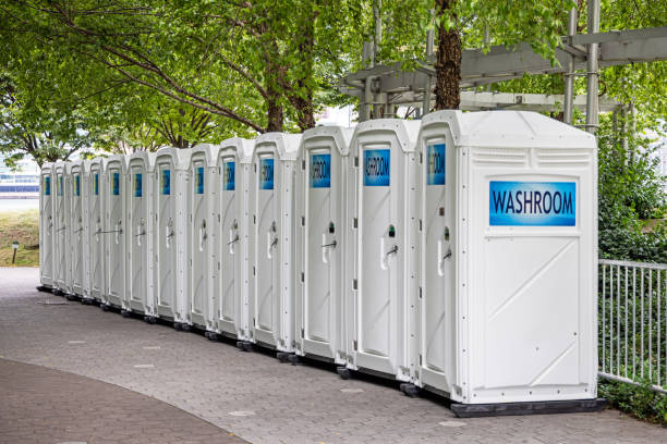 Best Porta potty rental near me  in Bay City, TX